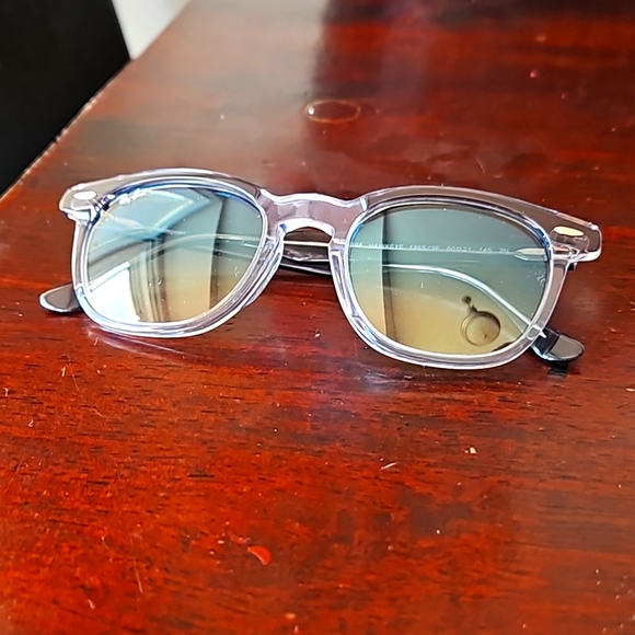 Womens raybans - Picture 1 of 5
